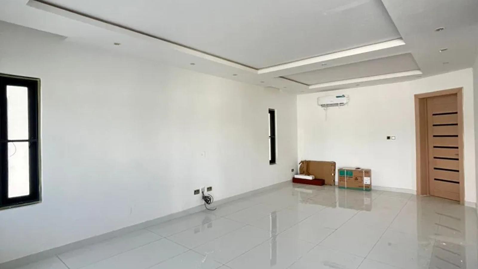 4 Bedroom Terrace Duplex
