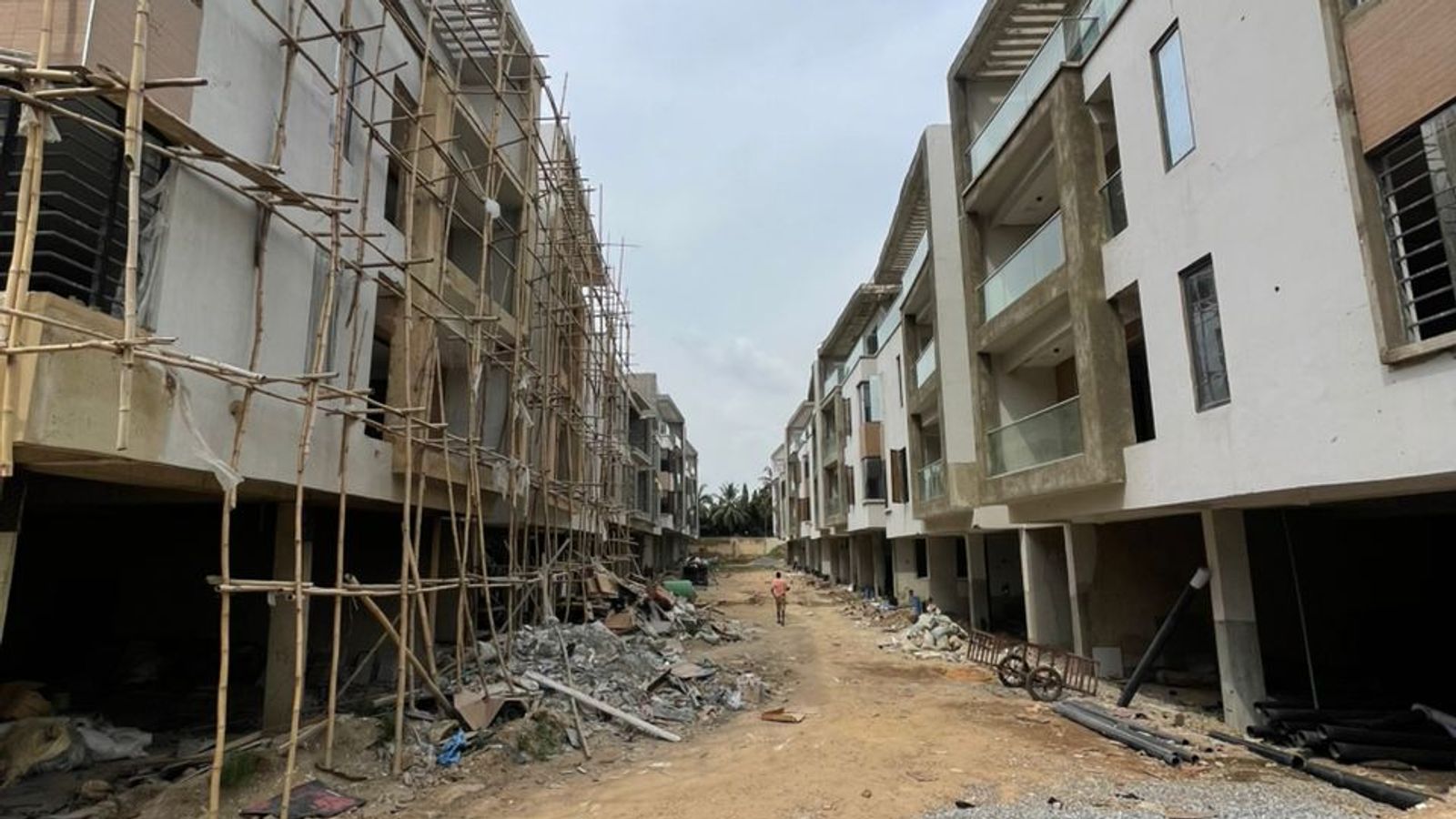 4 Bedroom Maisonette