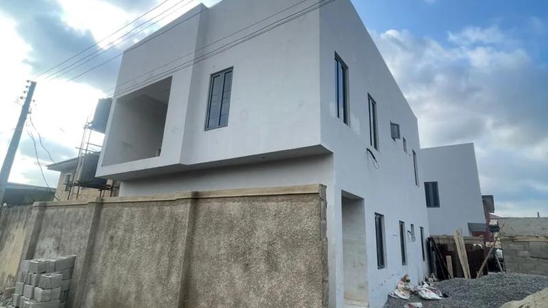 4 Bedroom Fully Detached Duplex