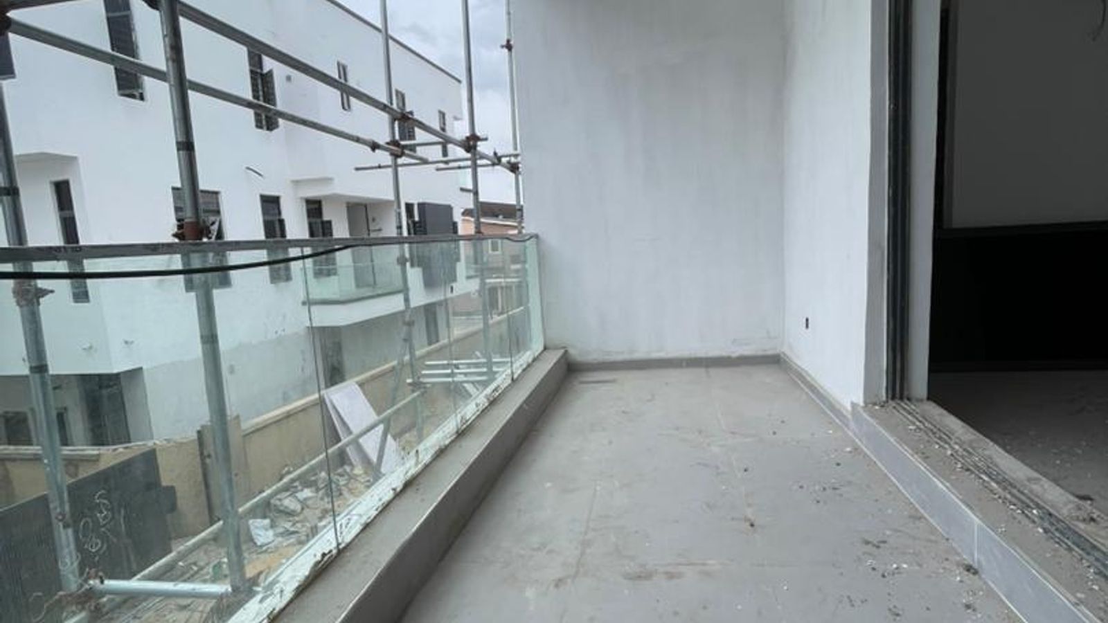 5 Bedroom Fully Detached Duplex