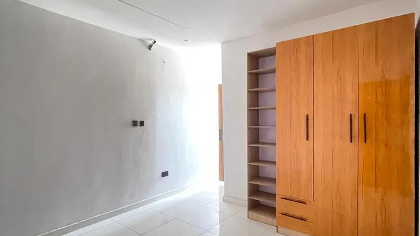2 Bedroom Apartment