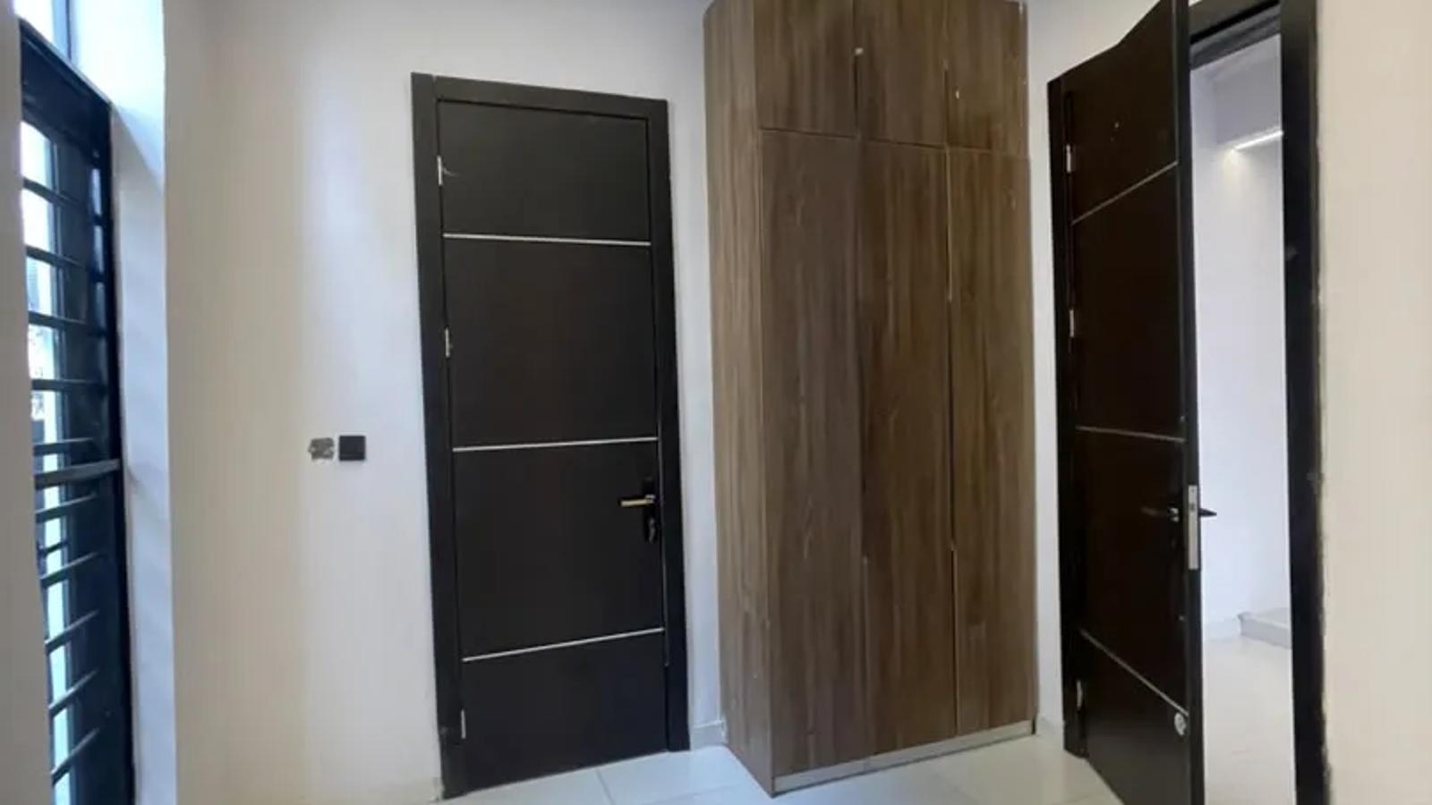 4 Bedroom Semi Detached Duplex
