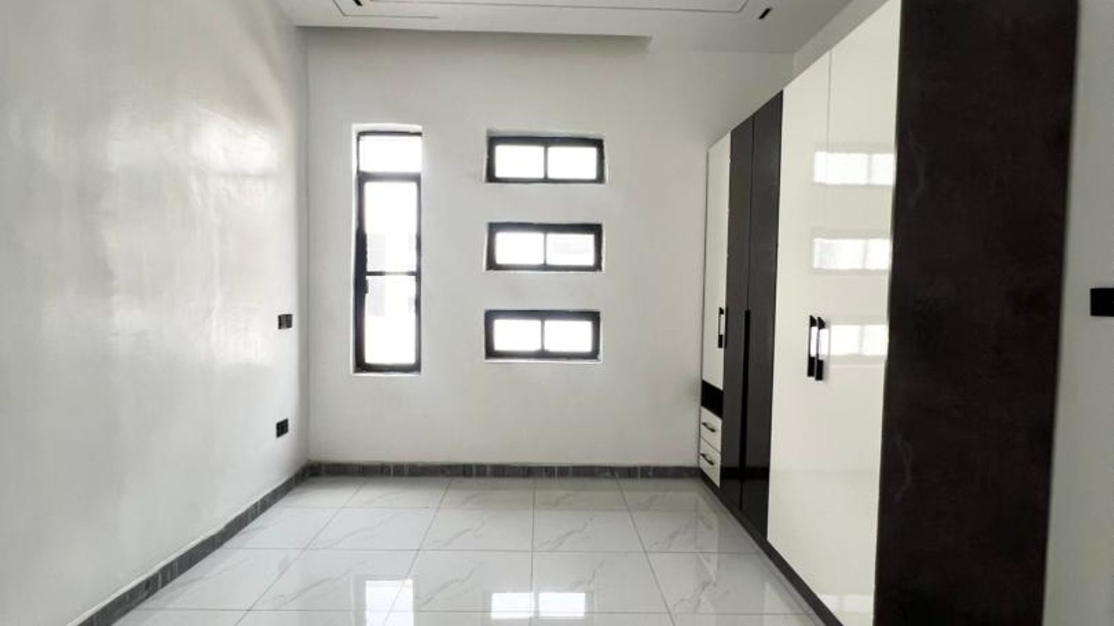 4 Bedroom Terrace Duplex