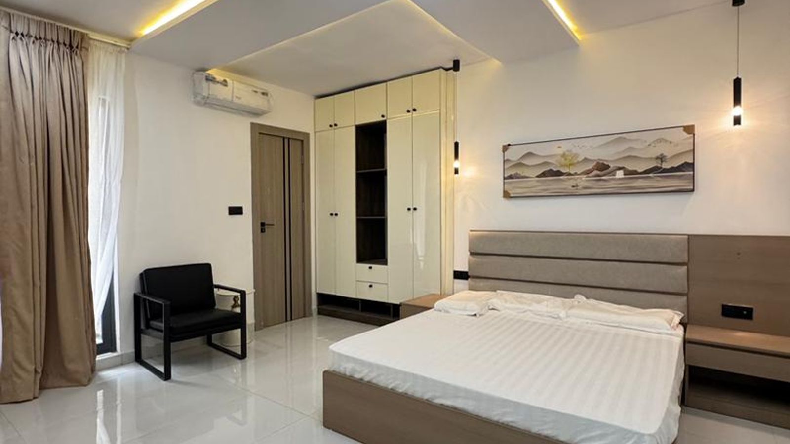 3 Bedroom Apartment