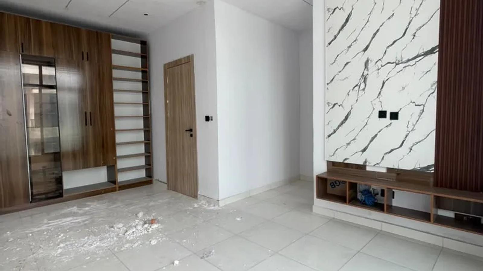 3 BEDROOM TERRACE DUPLEX