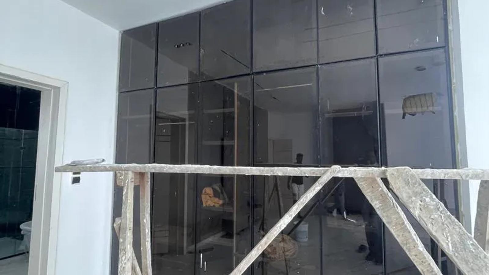5 Bedroom Fully Detached Duplex