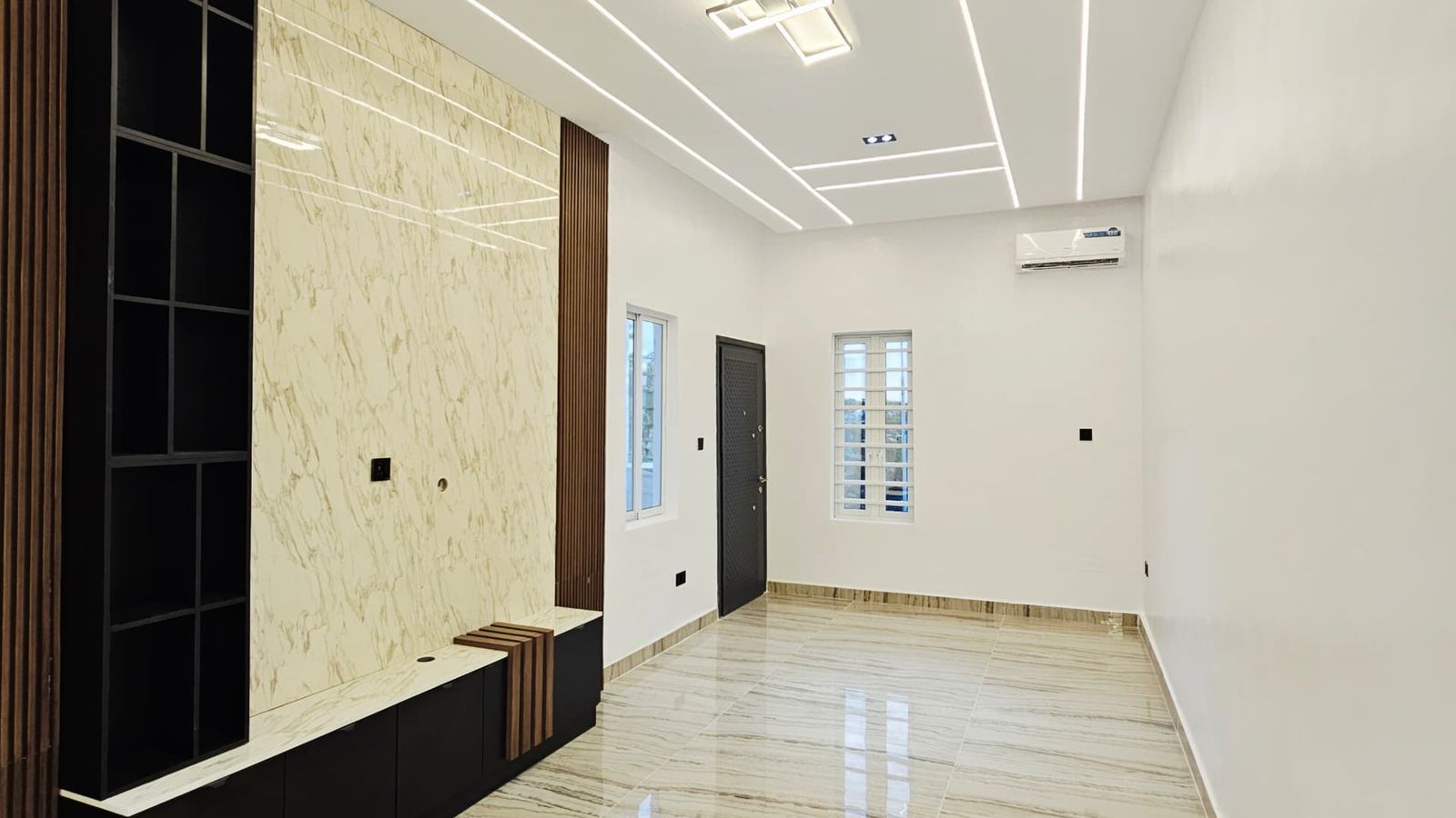 5 Bedroom Fully Detached Duplex