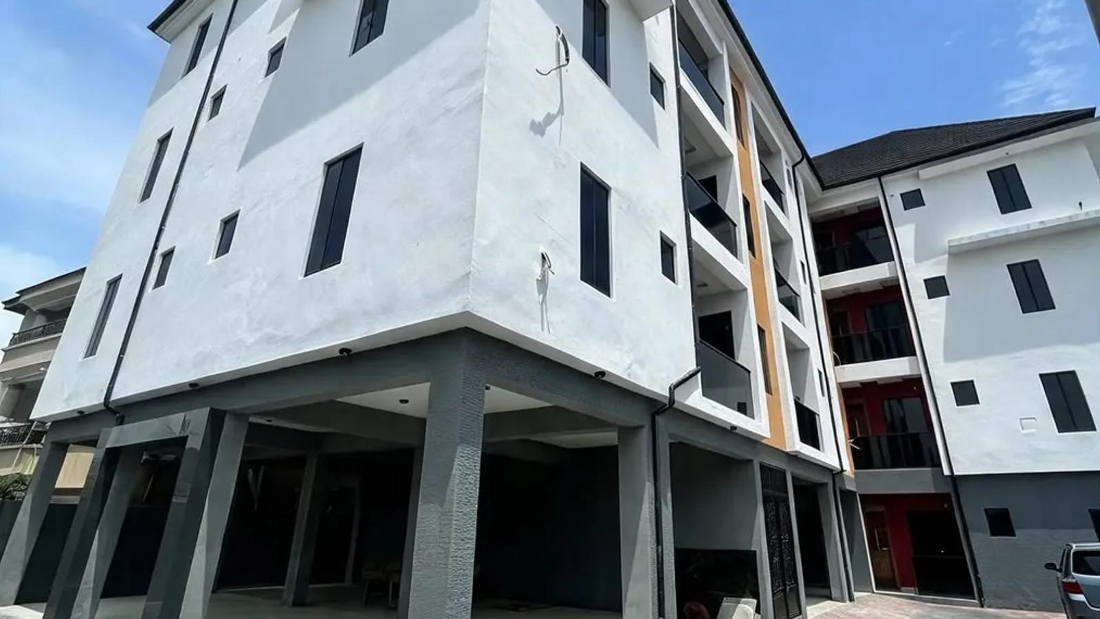 2 BEDROOM APARTMENT