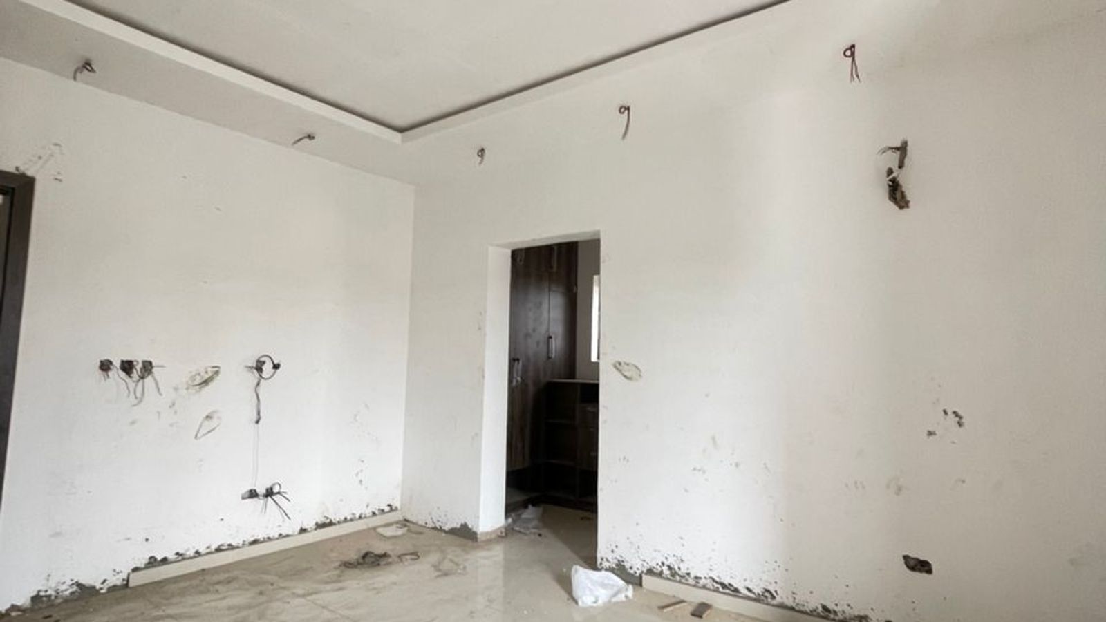 5 Bedroom Fully Detached Duplex