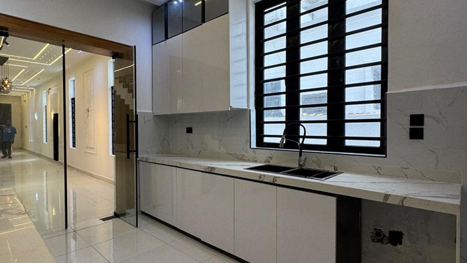 5 Bedroom Fully Detached Duplex