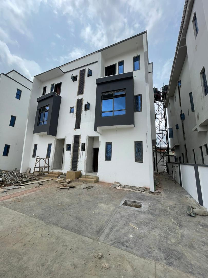 4 Bedroom Semi Detached Duplex