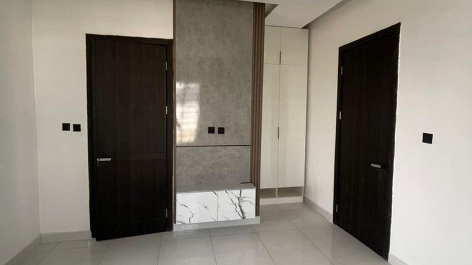 5 Bedroom Fully Detached Duplex