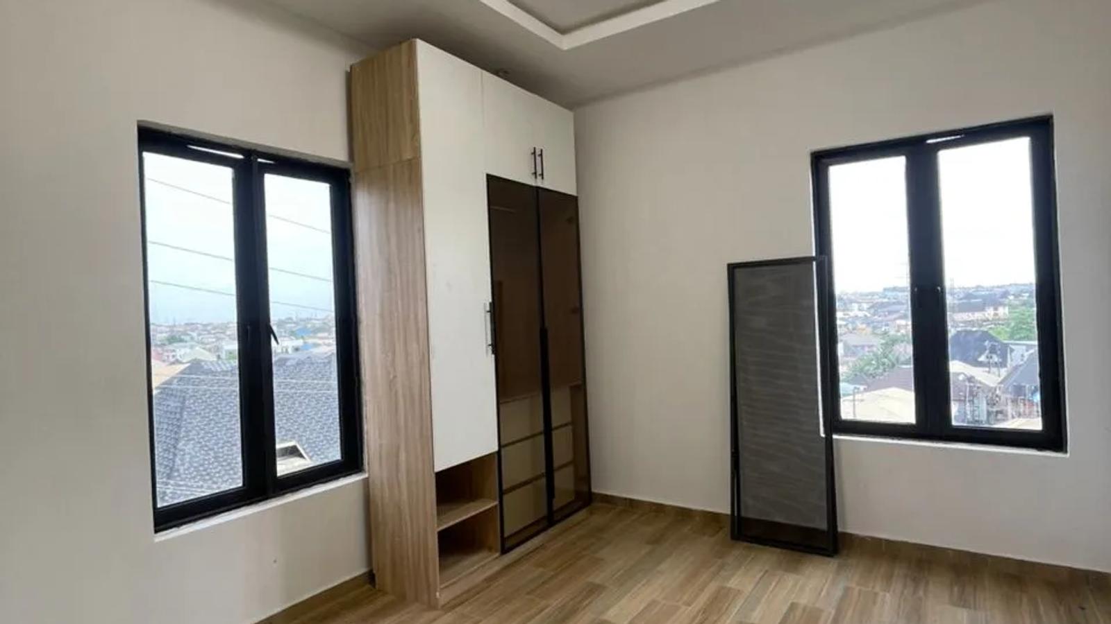 4 Bedroom Semi Detached Duplex