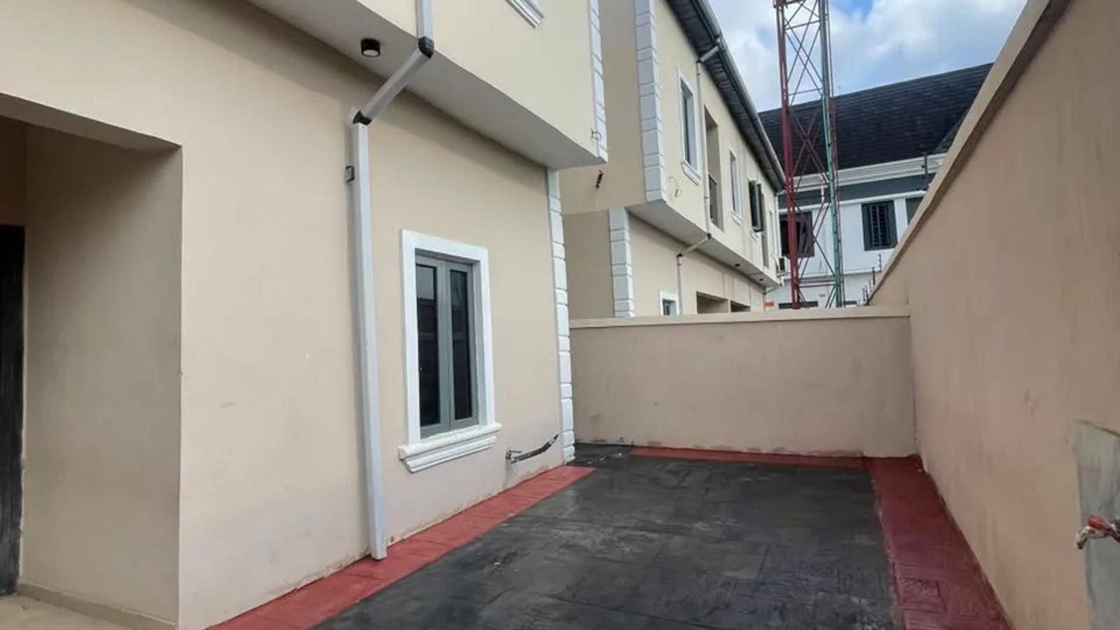 4 Bedroom Terrace Duplex