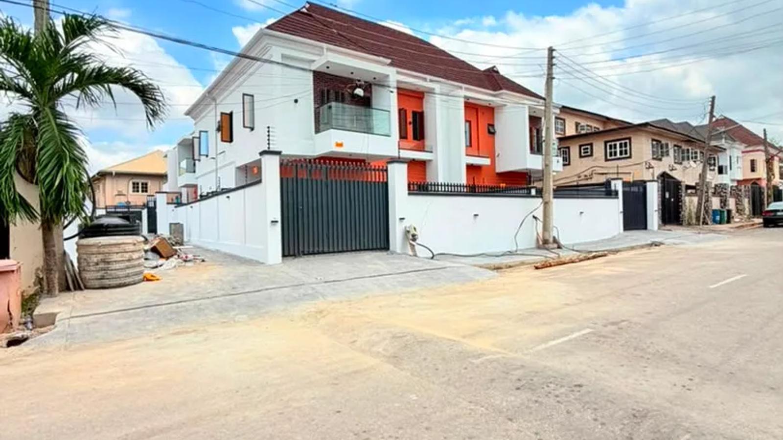 4 Bedroom Semi Detached Duplex