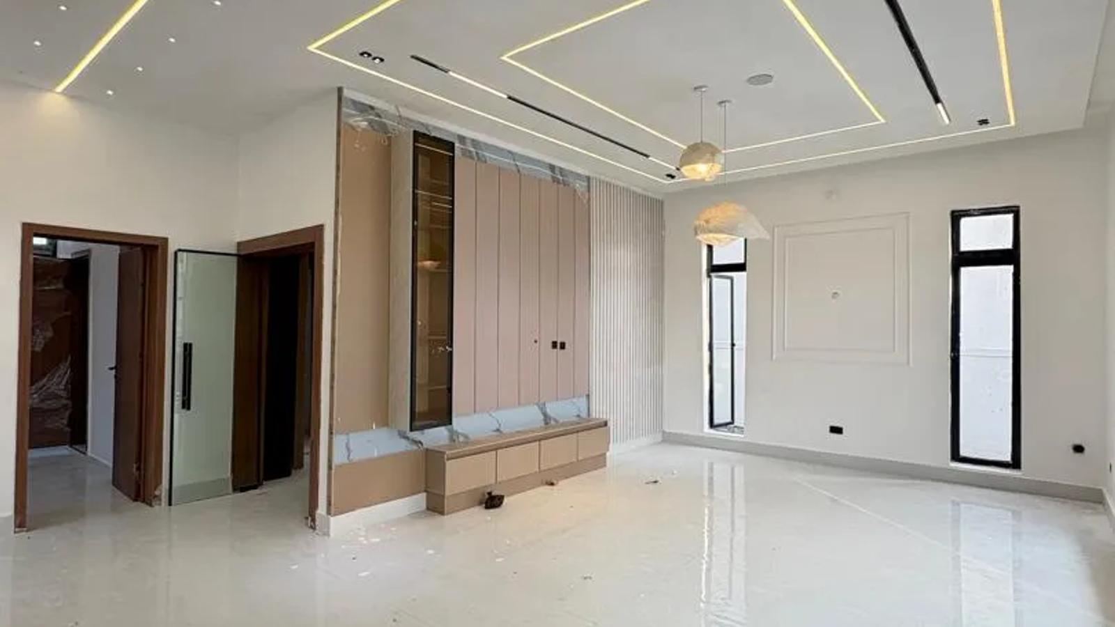 4 Bedroom Fully Detached Duplex