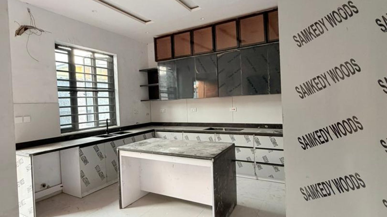 5 Bedroom Fully Detached Duplex