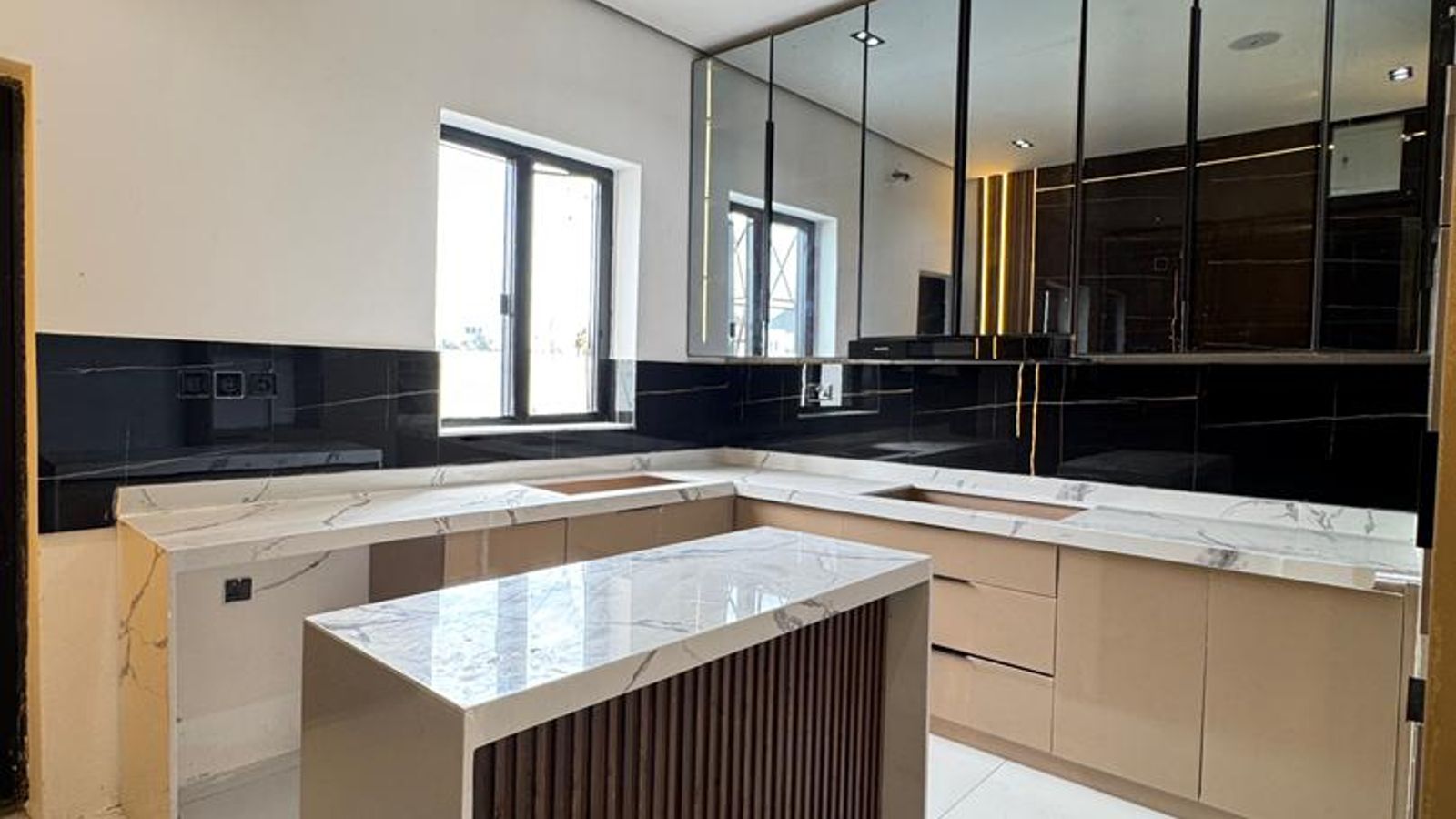 4 Bedroom Semi Detached Duplex