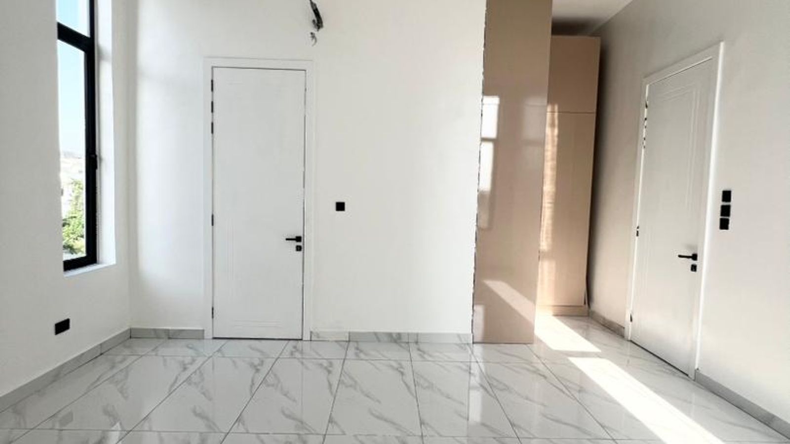 5 Bedroom Fully Detached Duplex