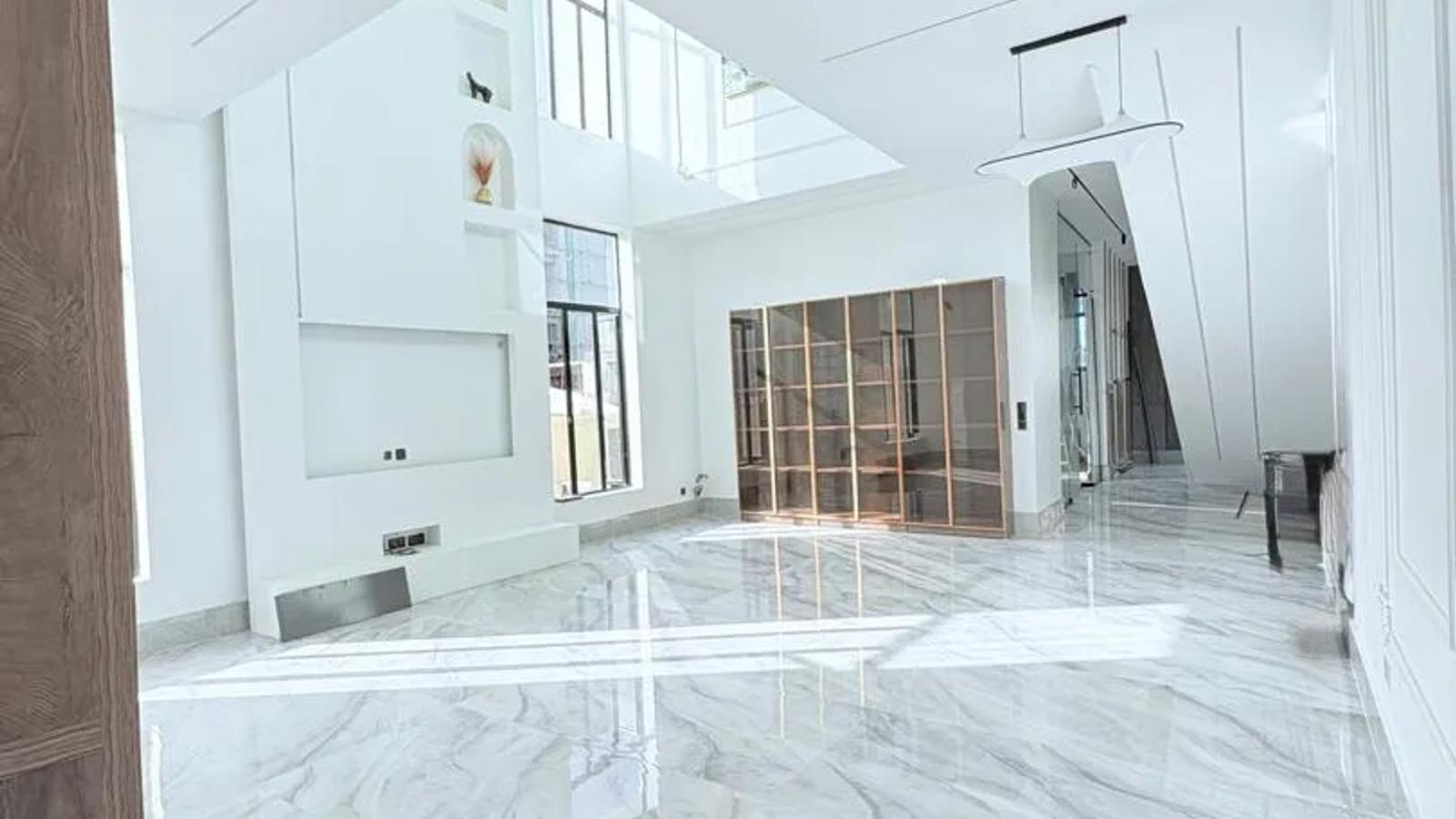 5 Bedroom Semi Detached Duplex