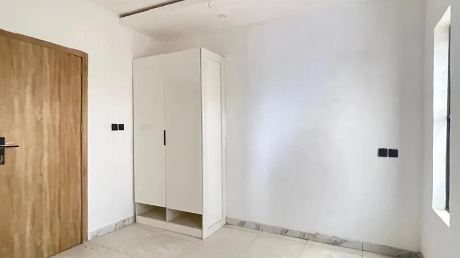 5 Bedroom Semi Detached Duplex
