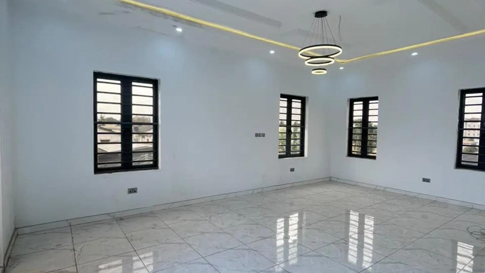 4 Bedroom Terrace Duplex