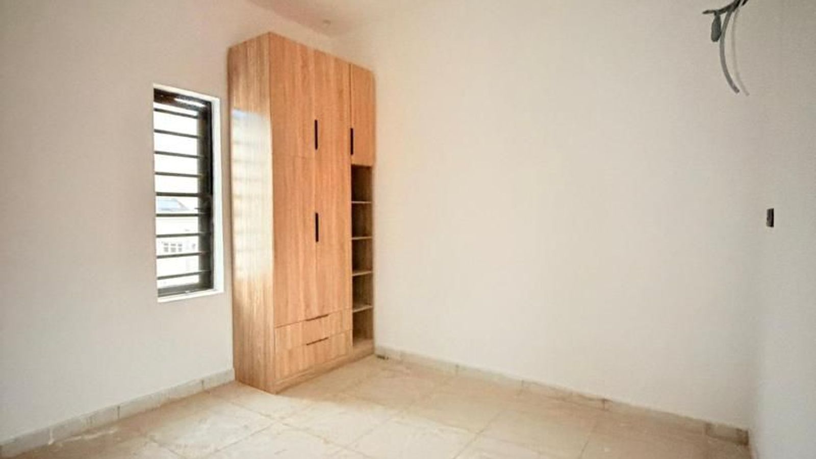 4 Bedroom Fully Detached Duplex