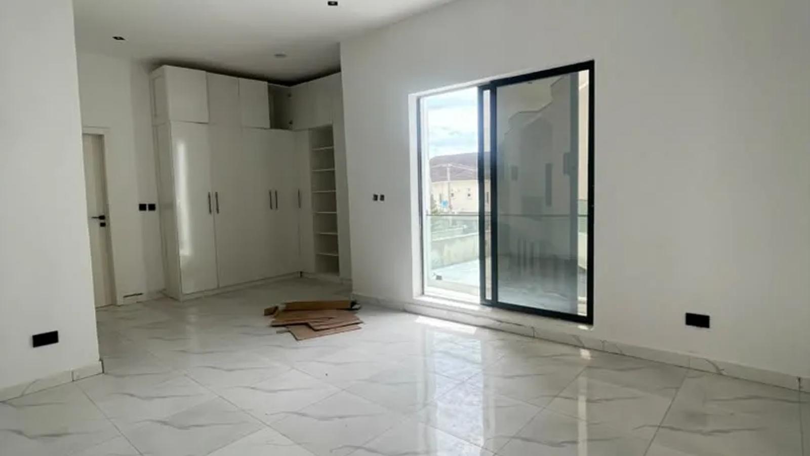 4 Bedroom Semi Detached Duplex