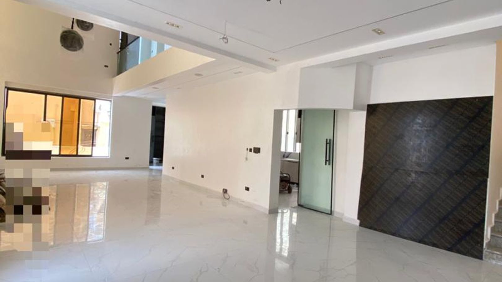 5 Bedroom Fully Detached Duplex