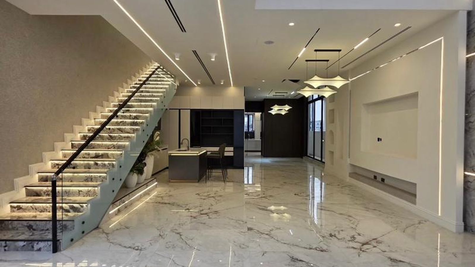 5 Bedroom Duplex
