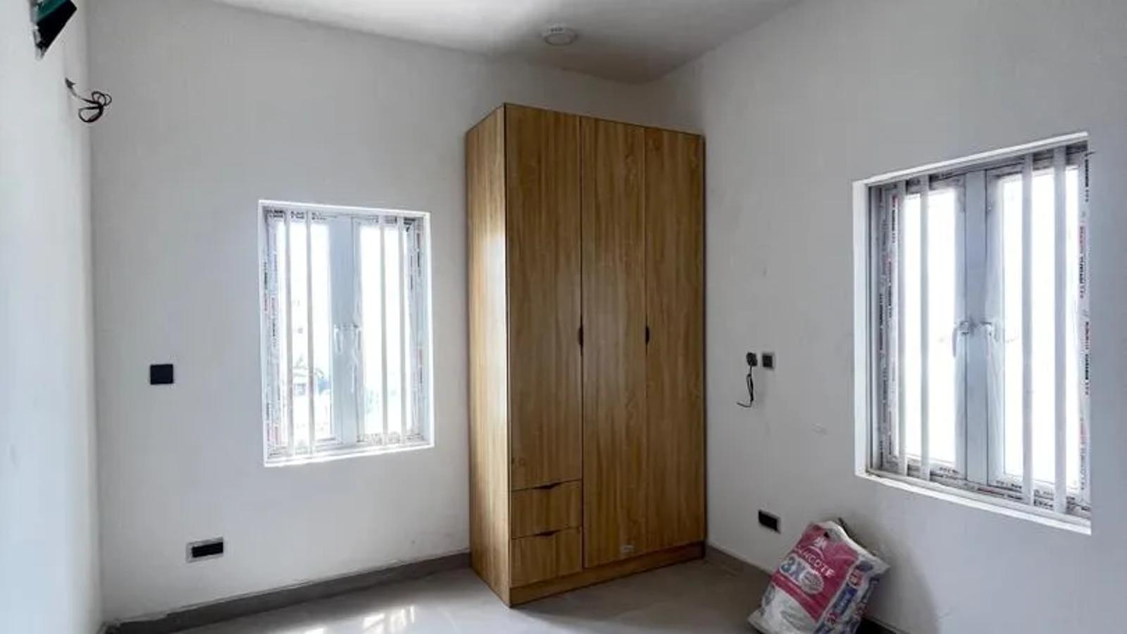 3 Bedroom Maisonette