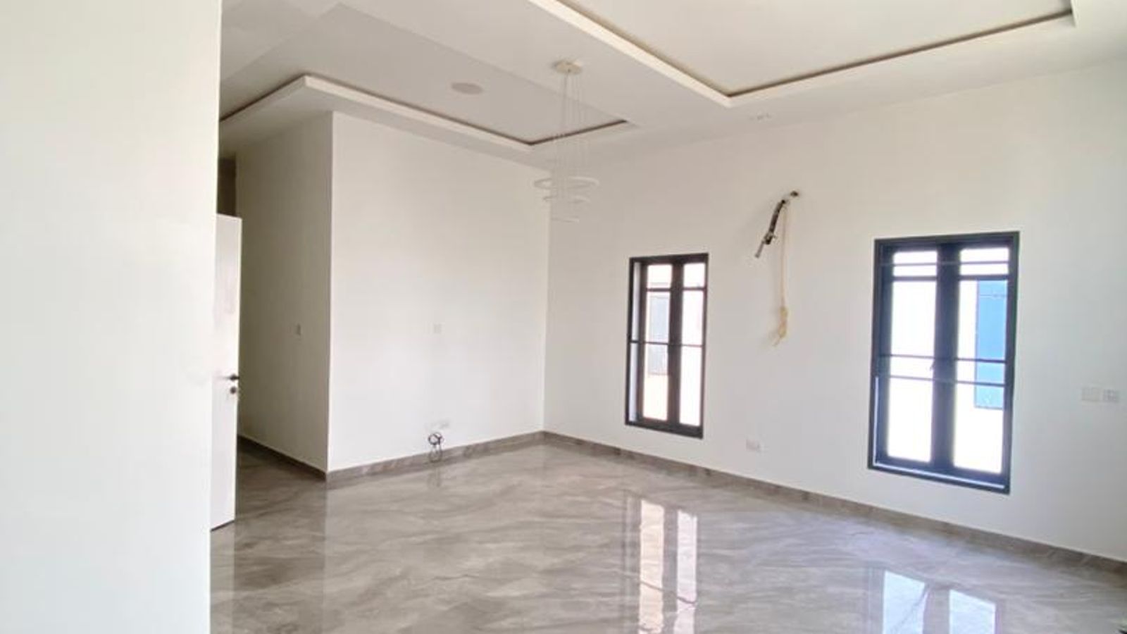 5 Bedroom Fully Detached Duplex