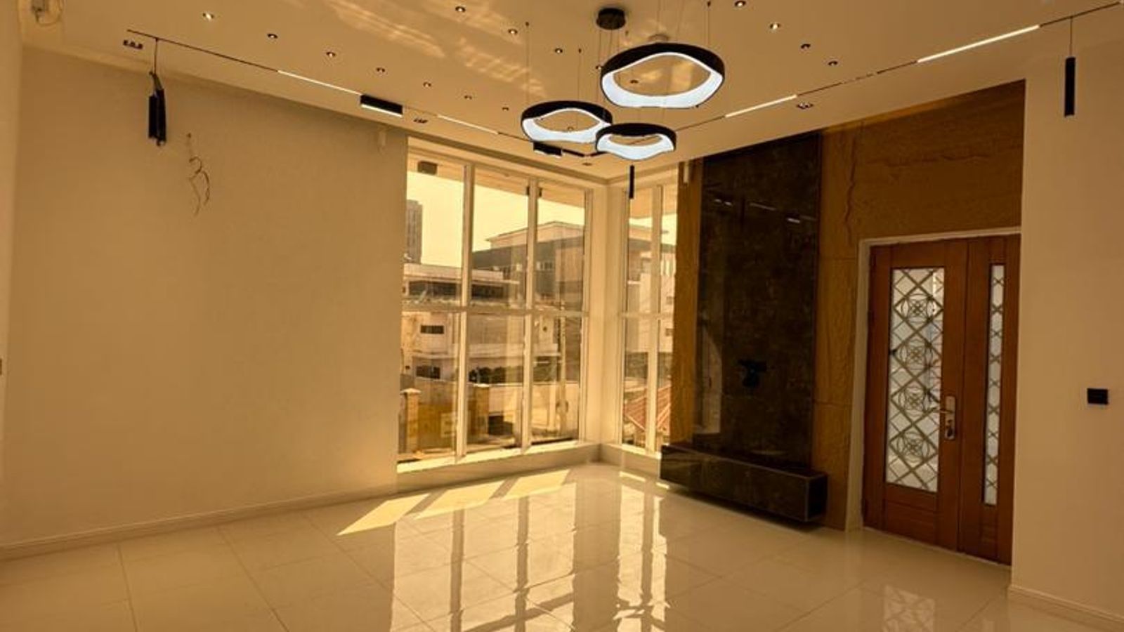 5 Bedroom Fully Detached Duplex