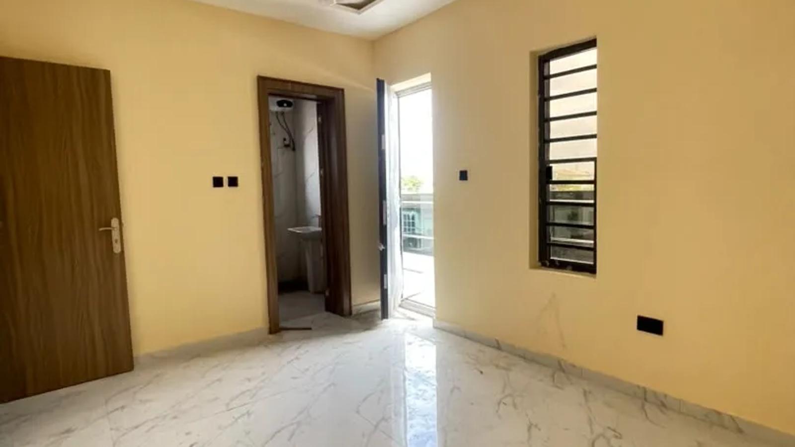 4 Bedroom Semi Detached Duplex