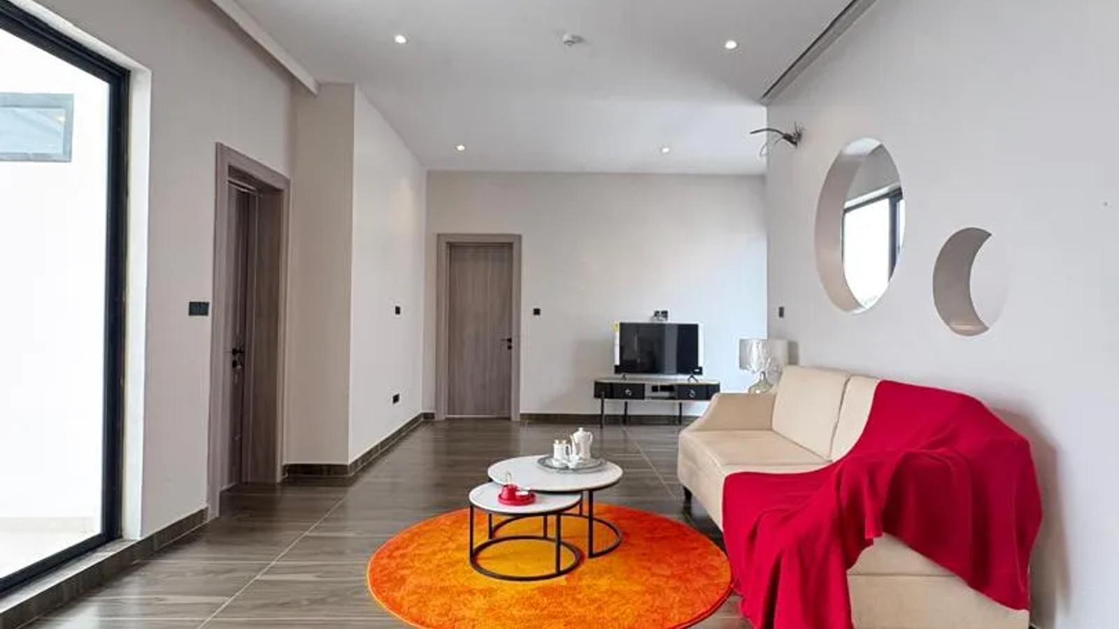 5 Bedroom Fully Detached Duplex