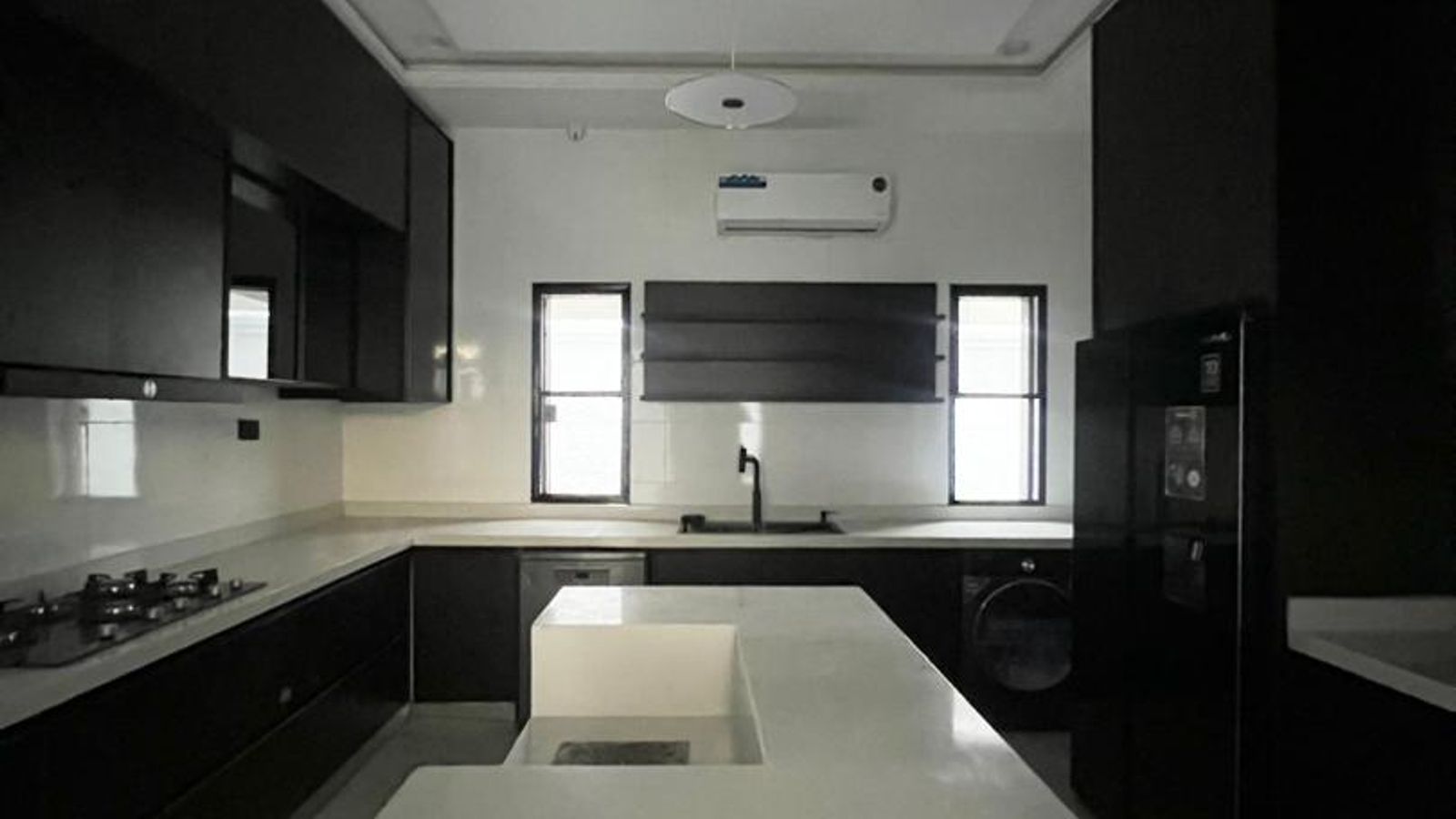 4 Bedroom Fully Detached Duplex