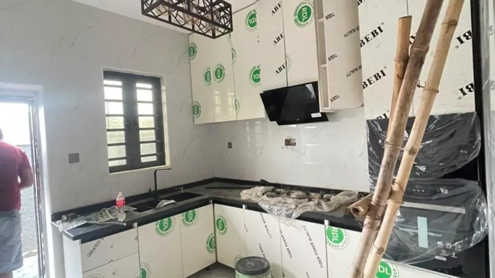 4 Bedroom Semi-Detached Duplex