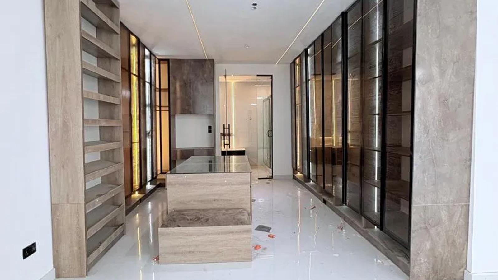 5 Bedroom Fully Detached Duplex