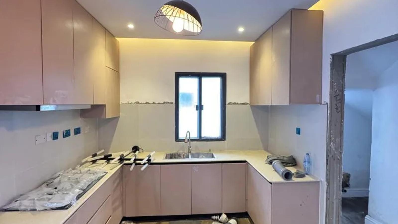 4 Bedroom Fully Detached Duplex