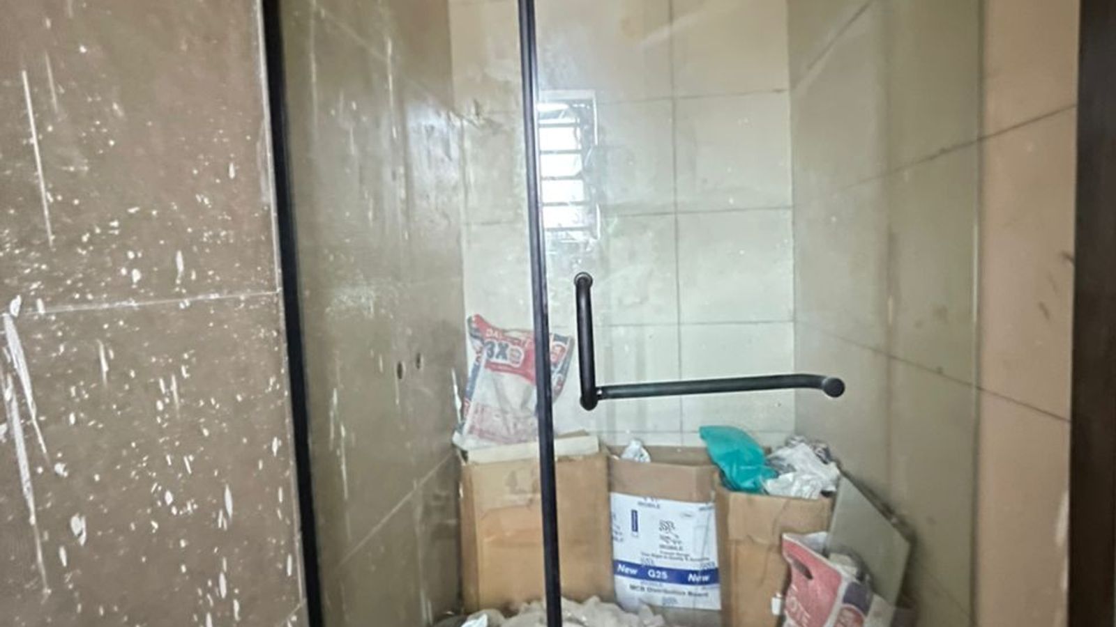 5 Bedroom Fully Detached Duplex