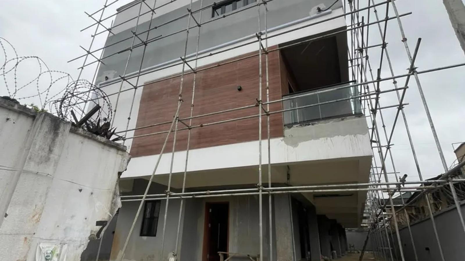 4 Bedroom Terrace Duplex