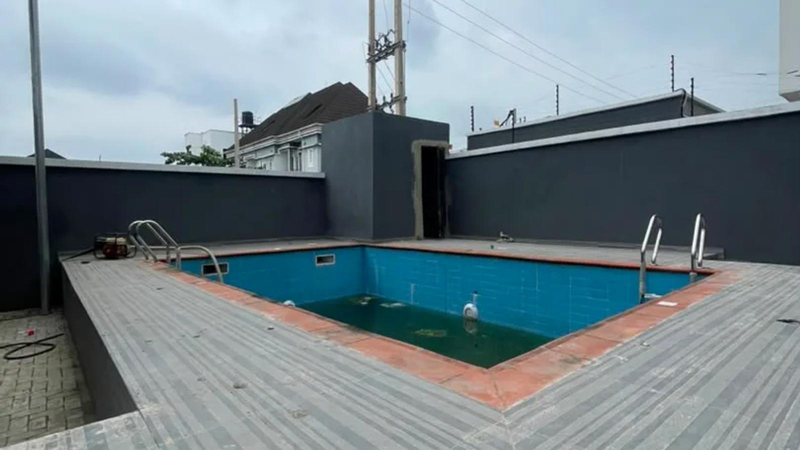 4 Bedroom Terrace Duplex