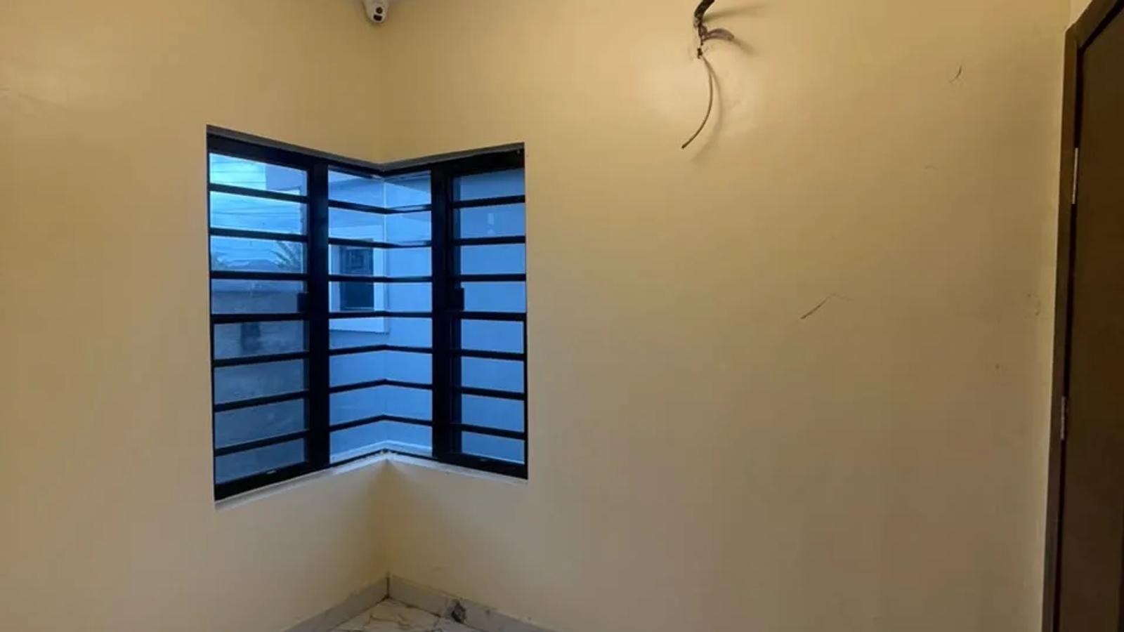 5 BEDROOM FULLY-DETACHED DUPLEX WITH BQ