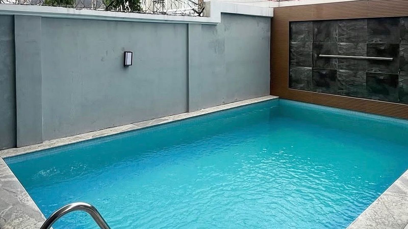 2 Bedroom Serviced Apartment