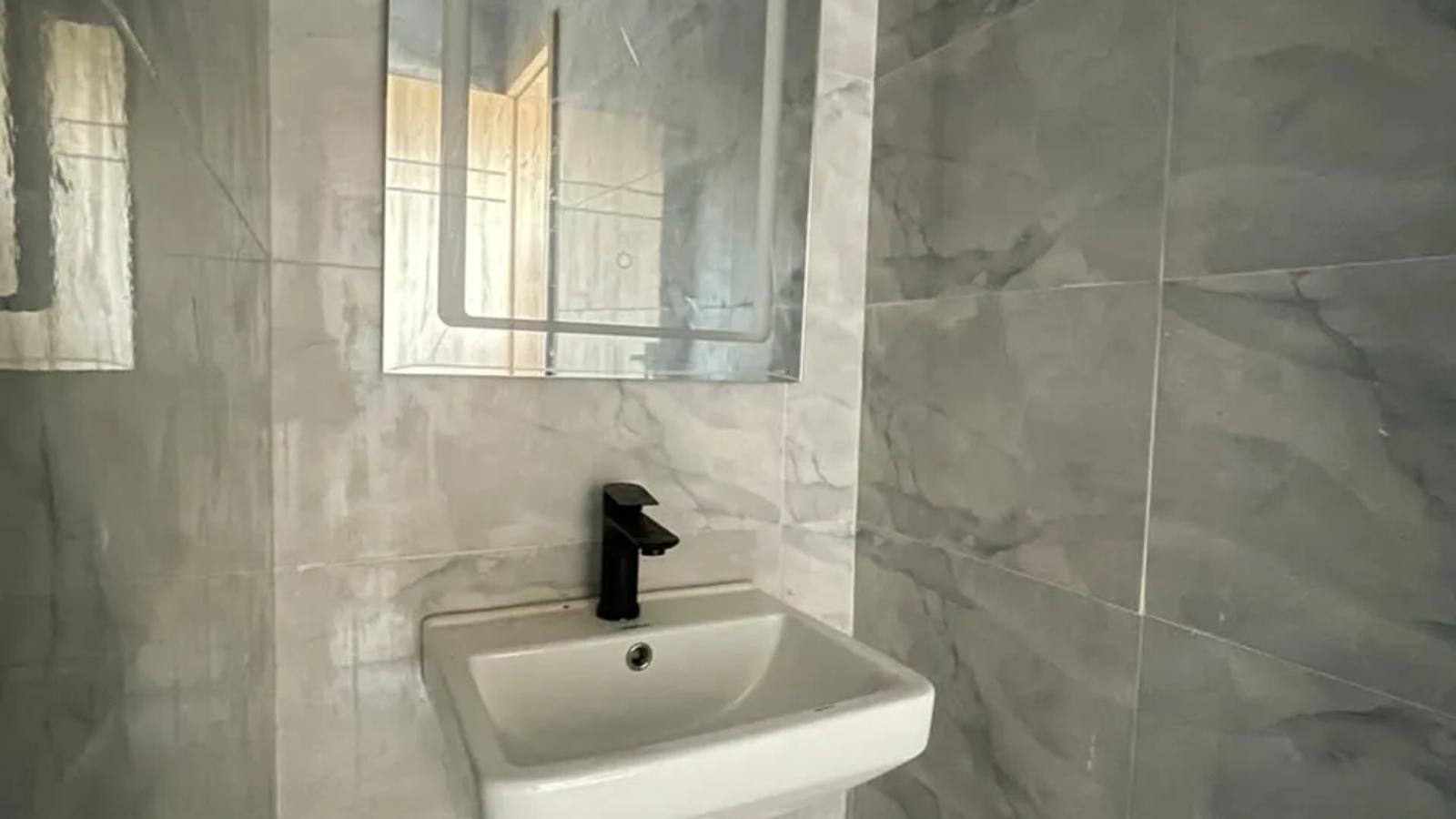 4 BEDROOM TERRACE DUPLEX WITH STUDY ROOM