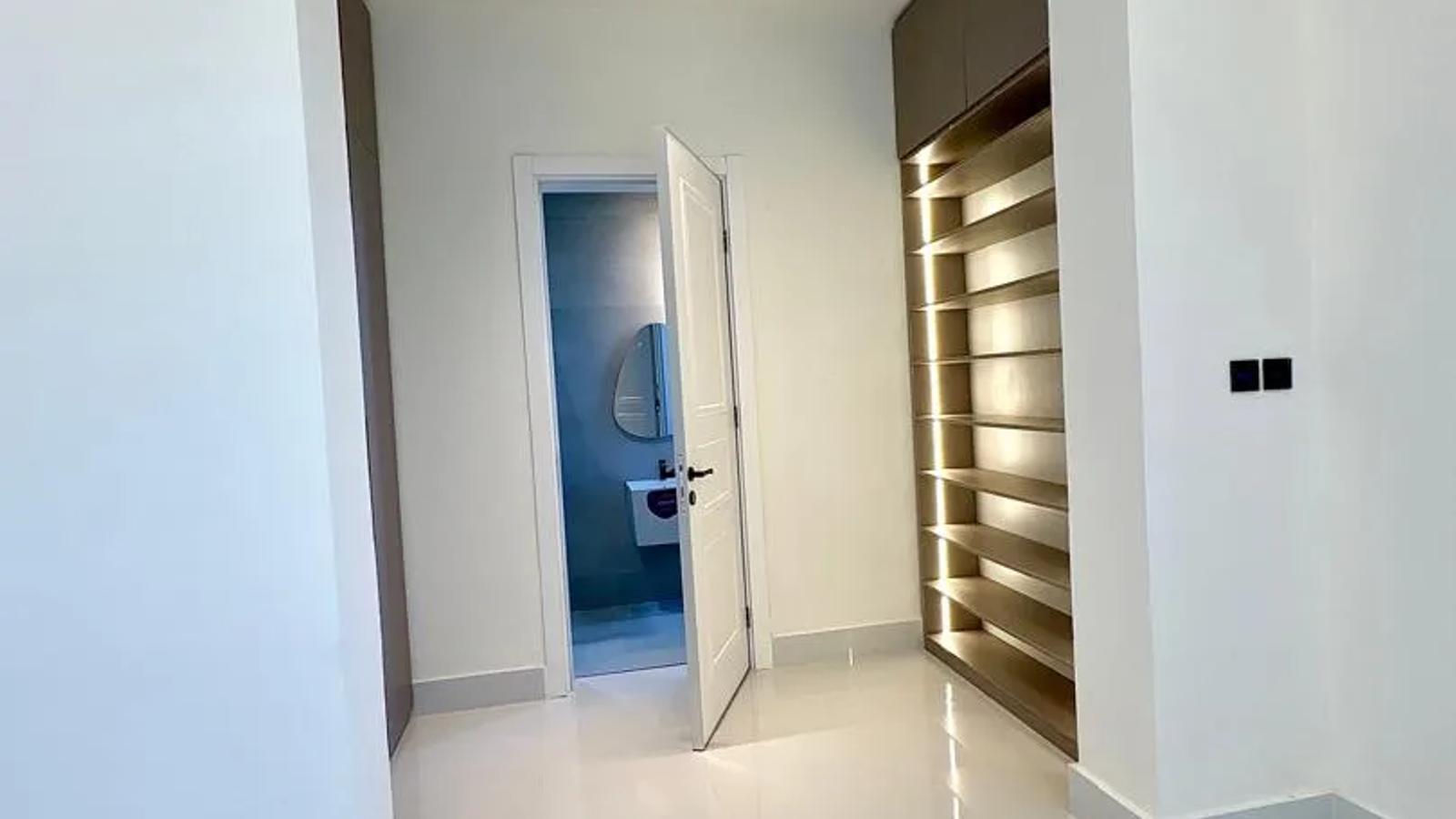 5 Bedroom Fully Detached Duplex
