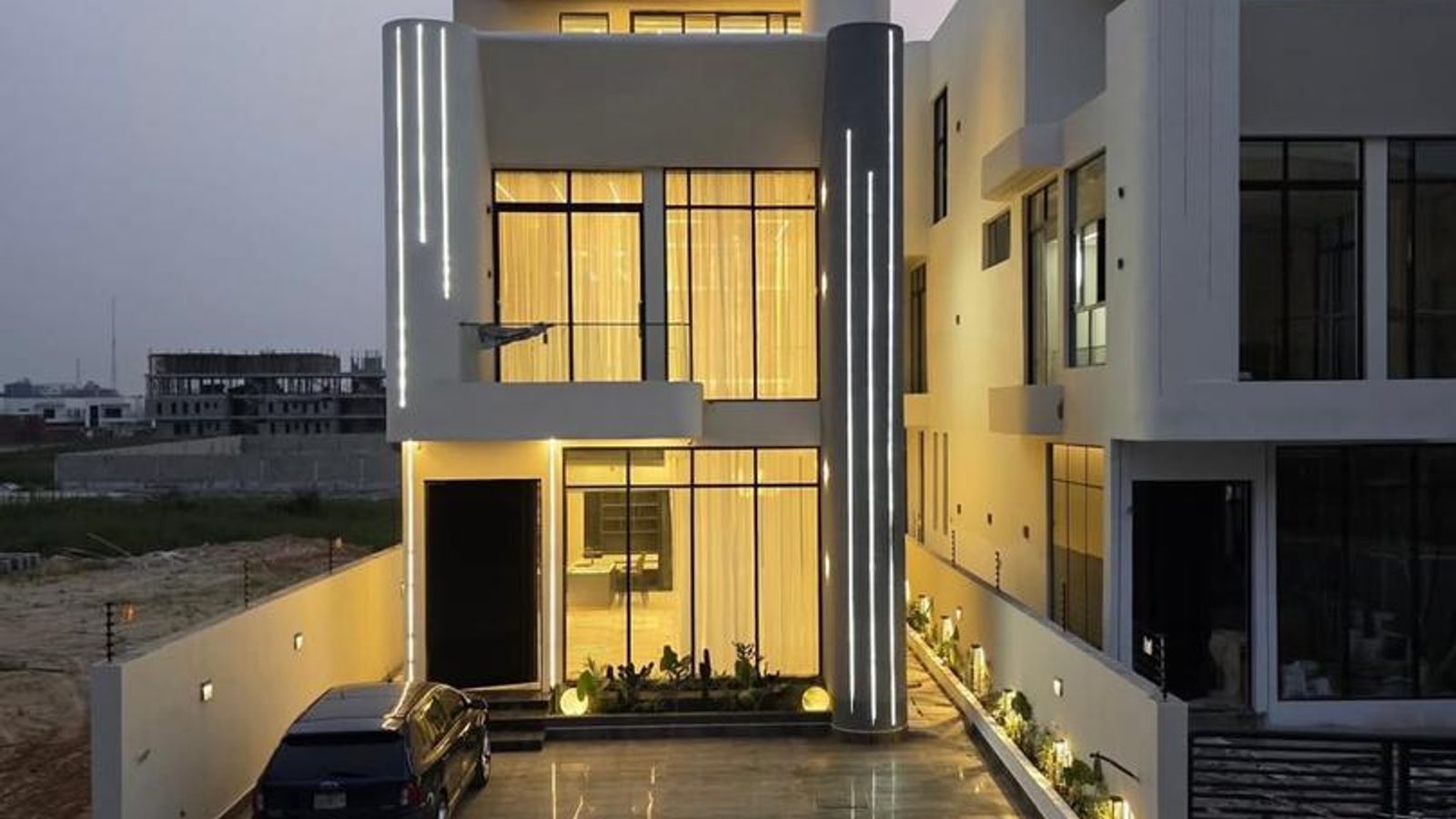 5 Bedroom Duplex