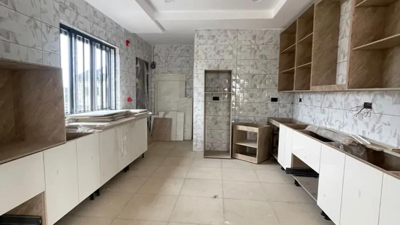 4 Bedroom Fully Detached Duplex
