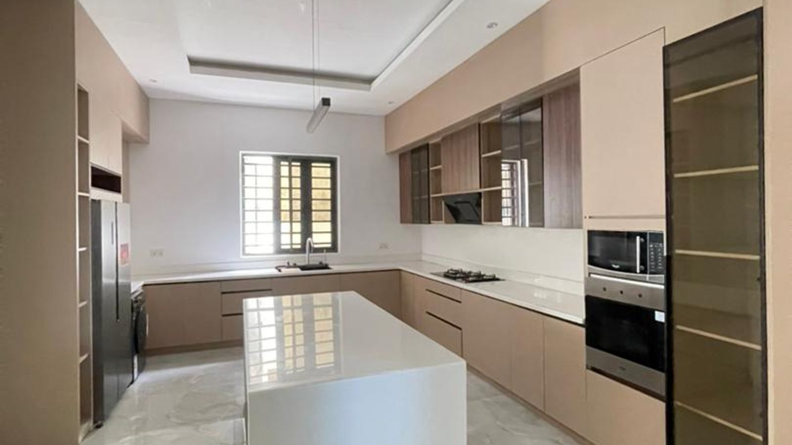 5 Bedroom Fully Detached Duplex