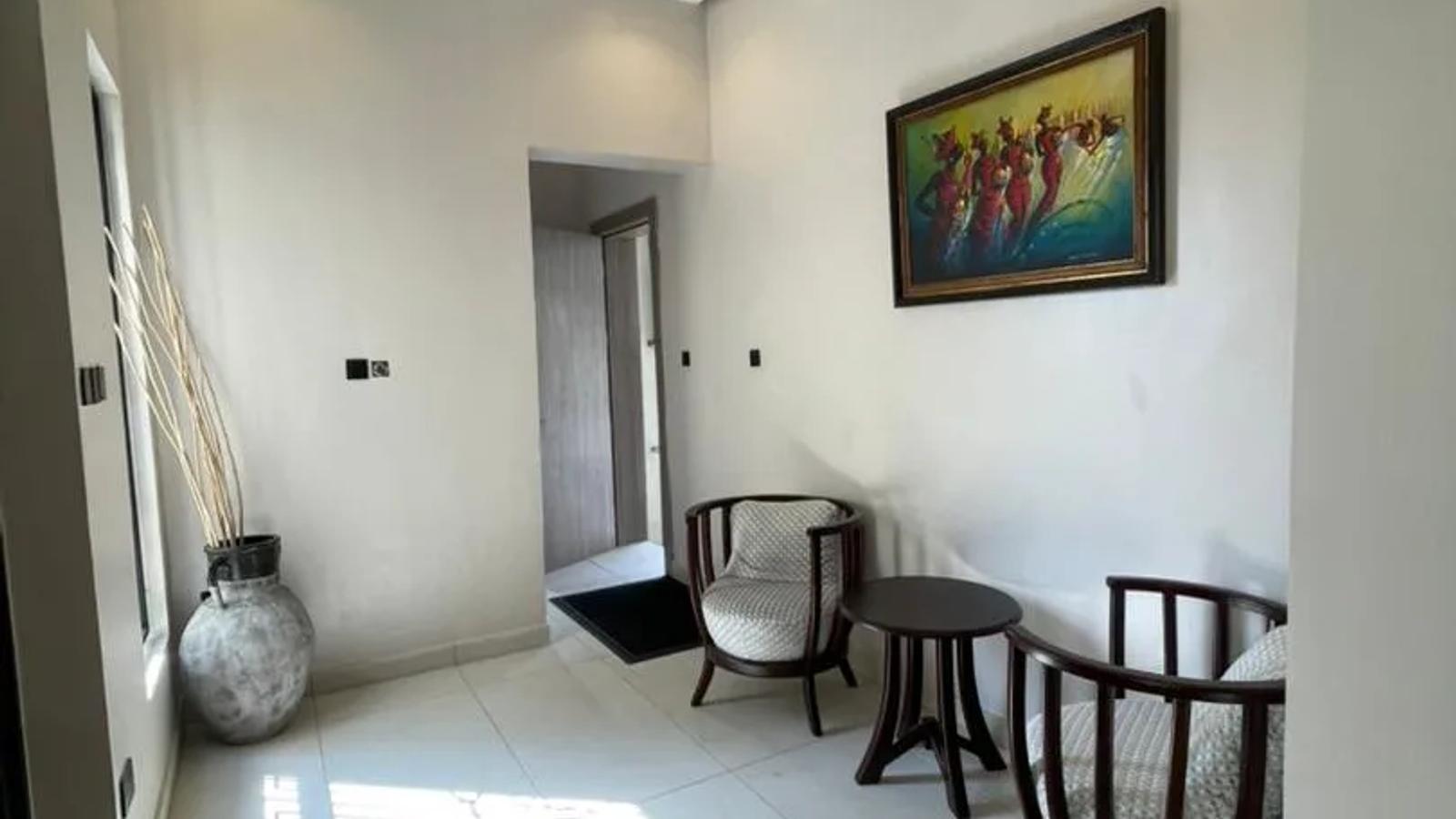 5 Bedroom Fully Detached Duplex